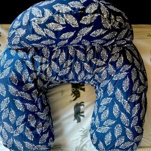 Momcozy Original Nursing Pillow and Positioner!